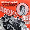 ouvir online Davy Jr And The Guess Who - No Man Alive Weve Climbed A Mountain